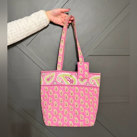 Vera Bradley Bermuda Pink Paisley Medium Bag w/ ID Holder - Picture 2 of 5